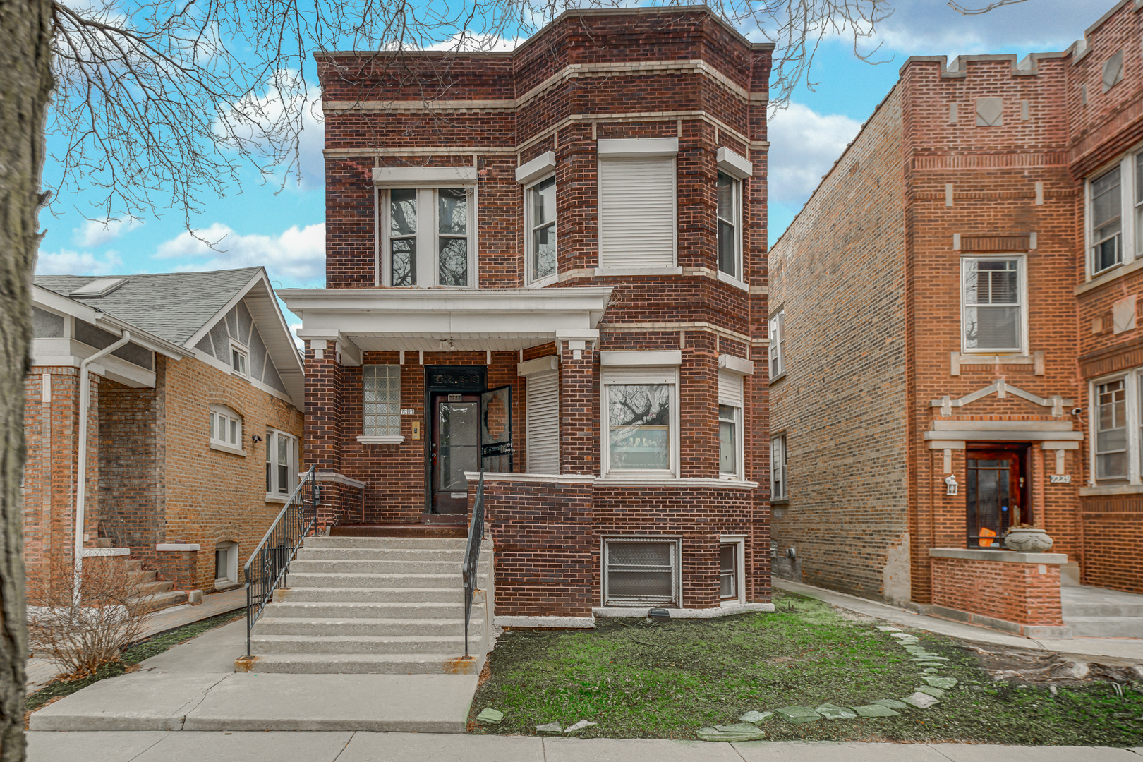 7227 South Michigan Avenue Chicago IL 60619