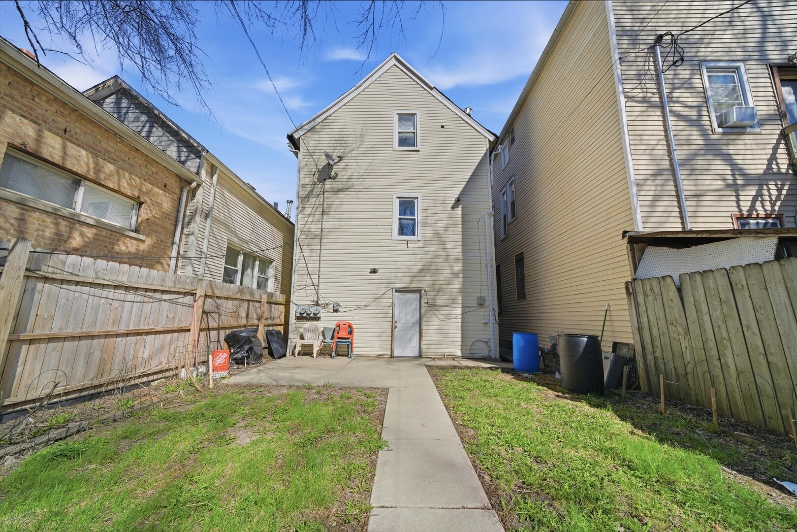 1626 North Saint Louis Avenue Chicago IL 60647