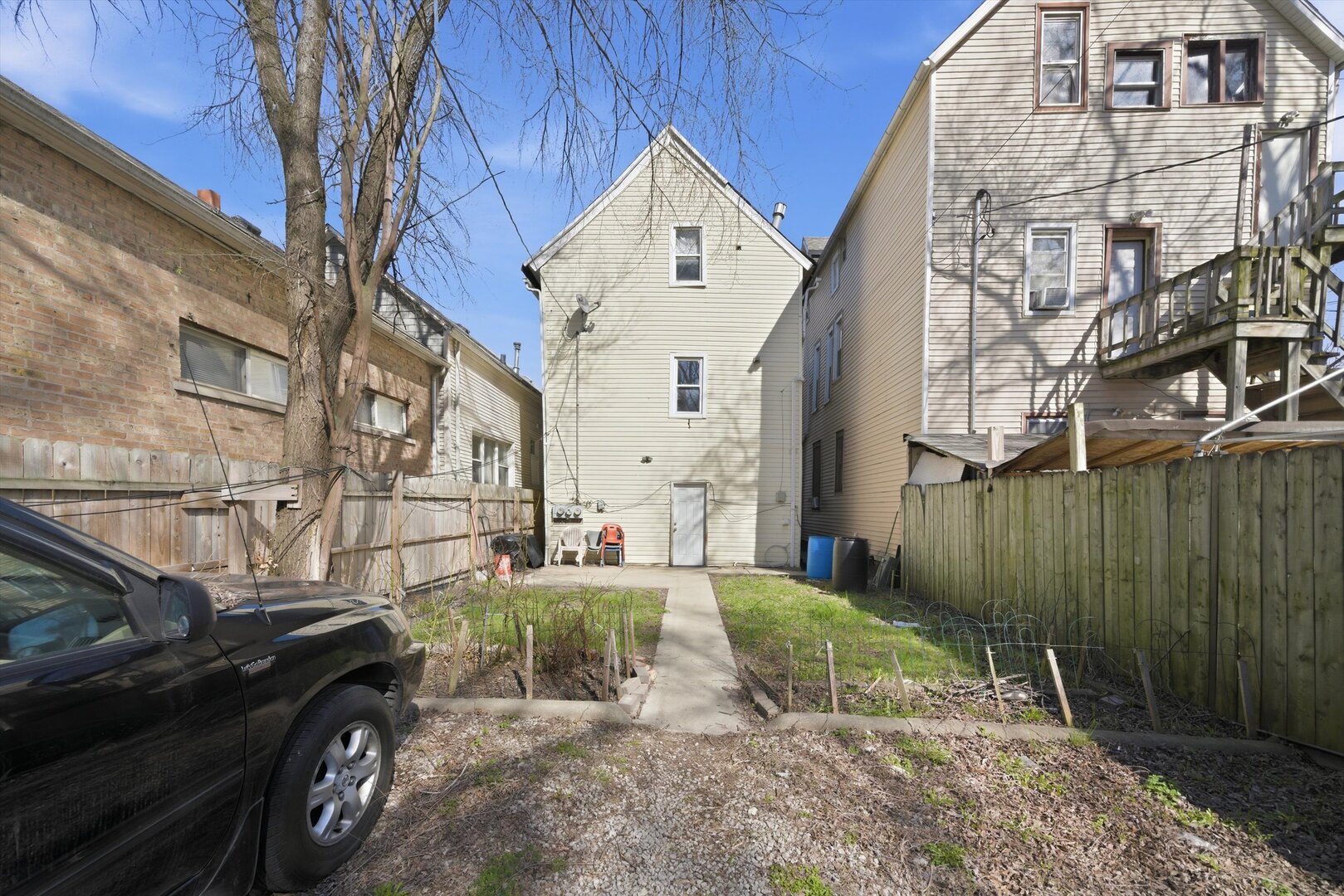 1626 North Saint Louis Avenue Chicago IL 60647