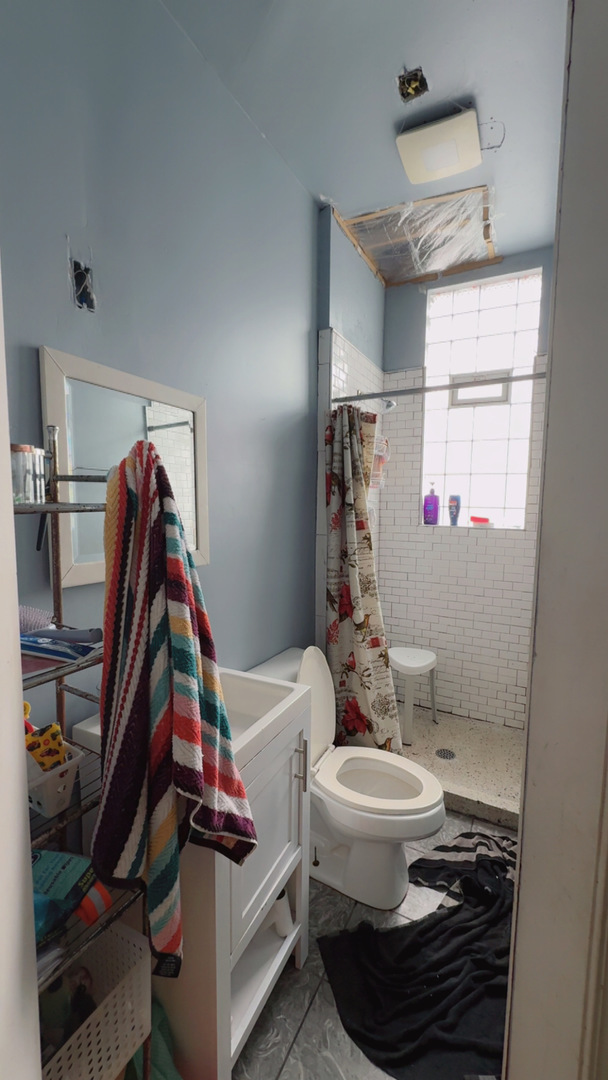 1657 North Artesian Avenue Chicago IL 60647