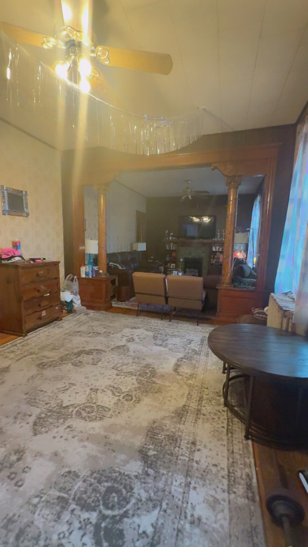 1657 North Artesian Avenue Chicago IL 60647