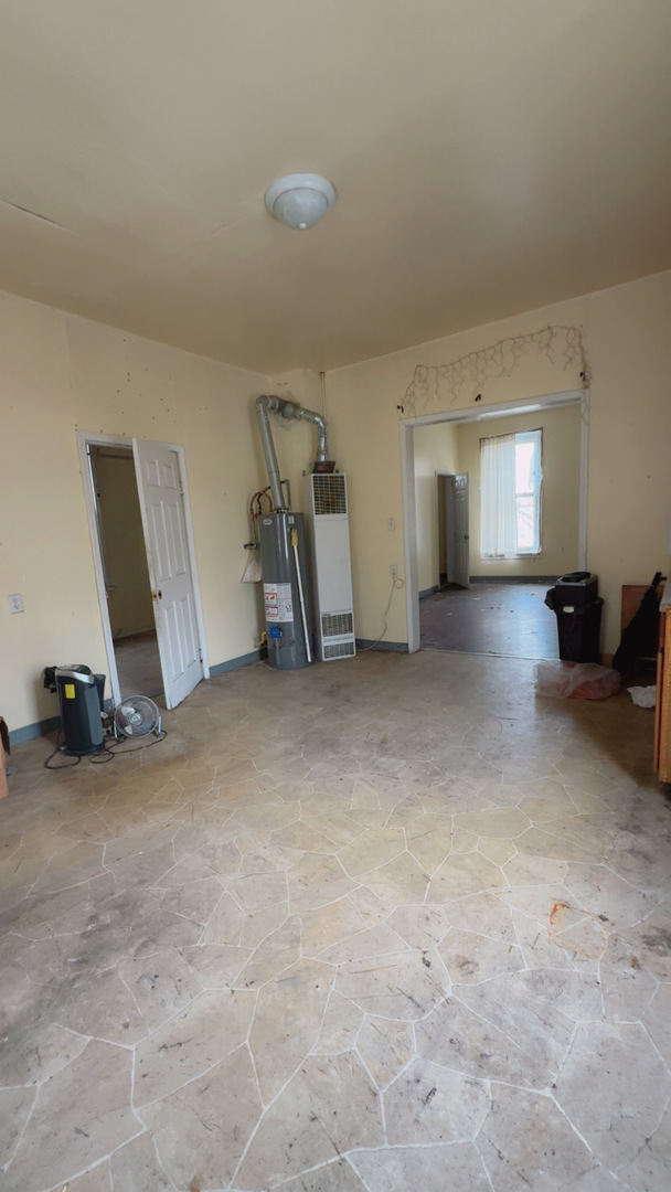 1657 North Artesian Avenue Chicago IL 60647