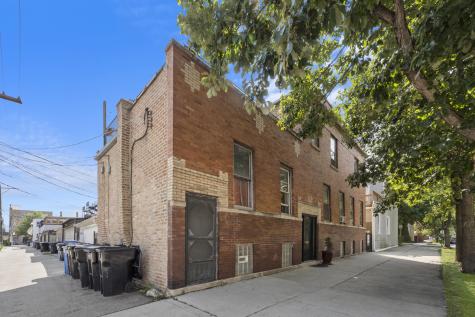 1657 North Artesian Avenue Chicago IL 60647