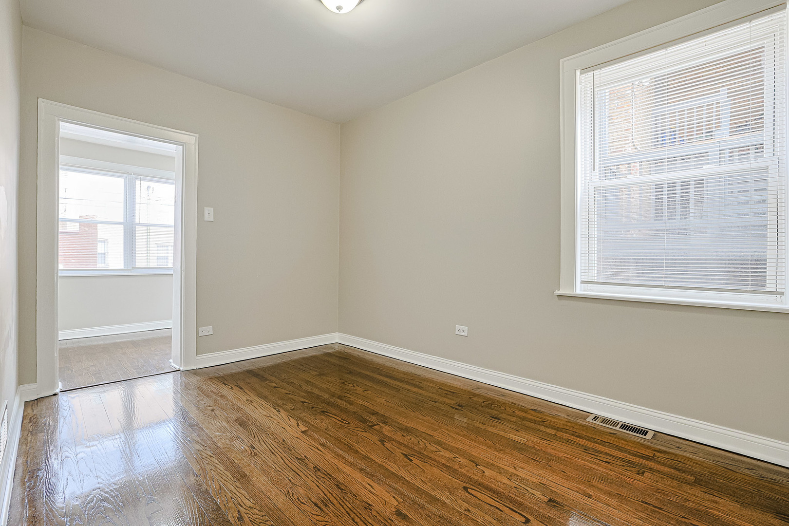 5955 South Whipple Street Chicago IL 60629