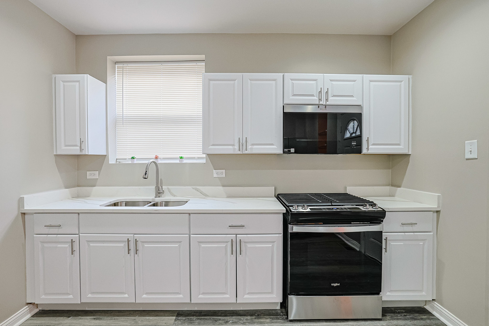 5955 South Whipple Street Chicago IL 60629