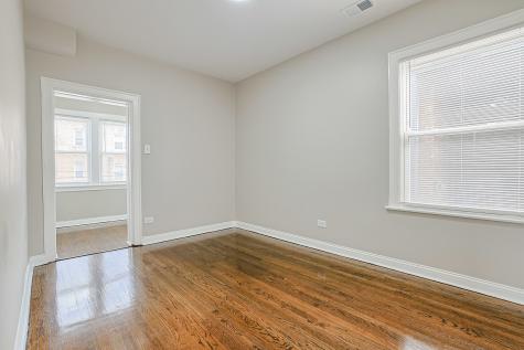 5955 South Whipple Street Chicago IL 60629