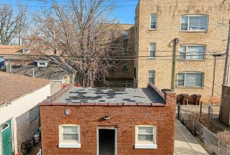 5955 South Whipple Street Chicago IL 60629