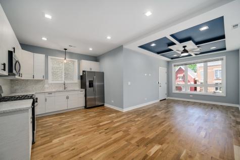 3031 West Warren Boulevard Chicago IL 60612