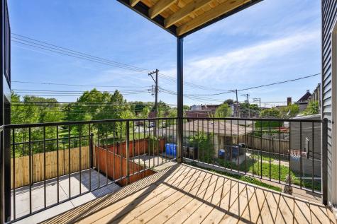 3031 West Warren Boulevard Chicago IL 60612