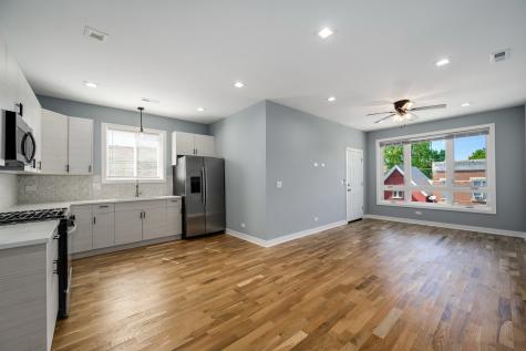 3031 West Warren Boulevard Chicago IL 60612