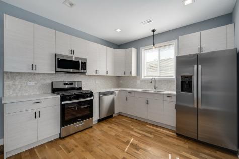 3031 West Warren Boulevard Chicago IL 60612
