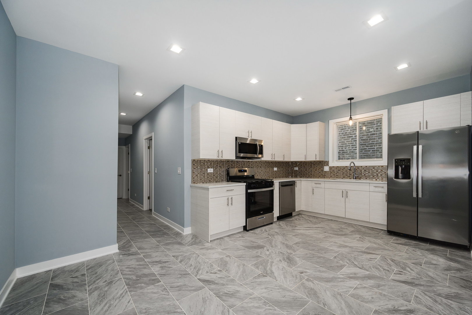 3031 West Warren Boulevard Chicago IL 60612