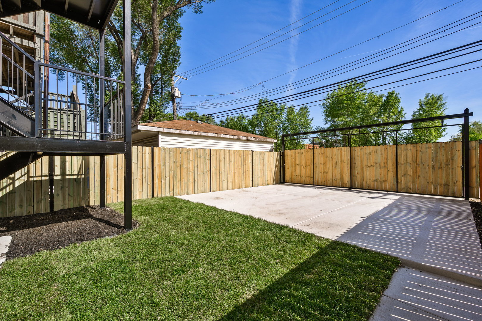 3031 West Warren Boulevard Chicago IL 60612