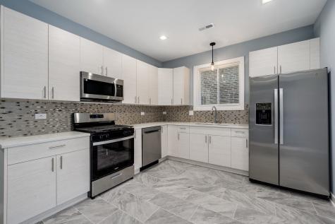3031 West Warren Boulevard Chicago IL 60612