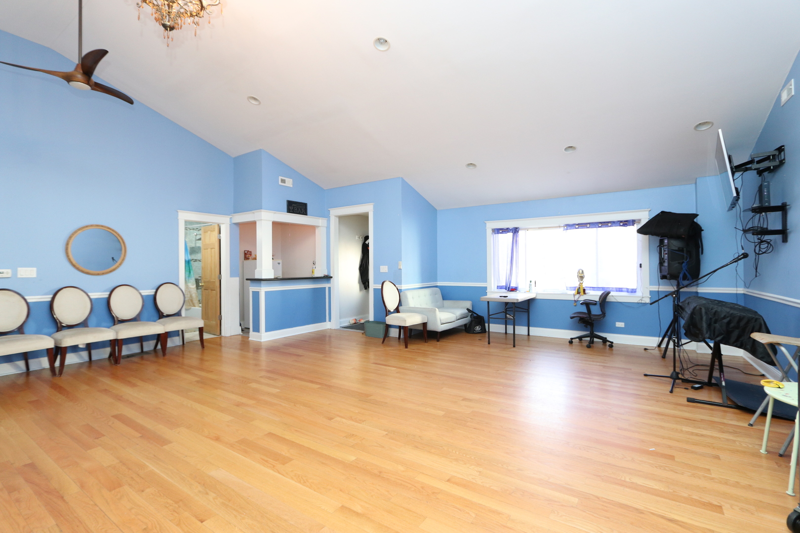 4247 West Haddon Avenue Chicago IL 60651
