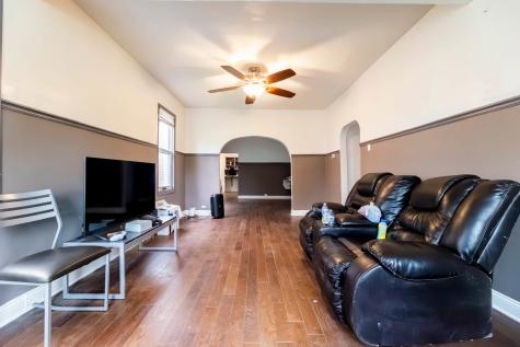 14010 South Green Bay Avenue Burnham IL 60633