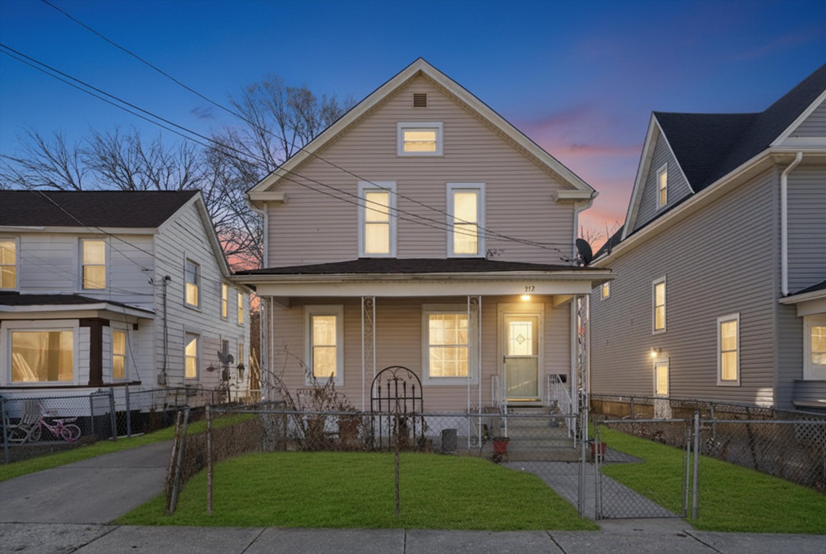 312 South Spencer Street Aurora IL 60505