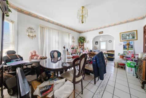 312 South Spencer Street Aurora IL 60505