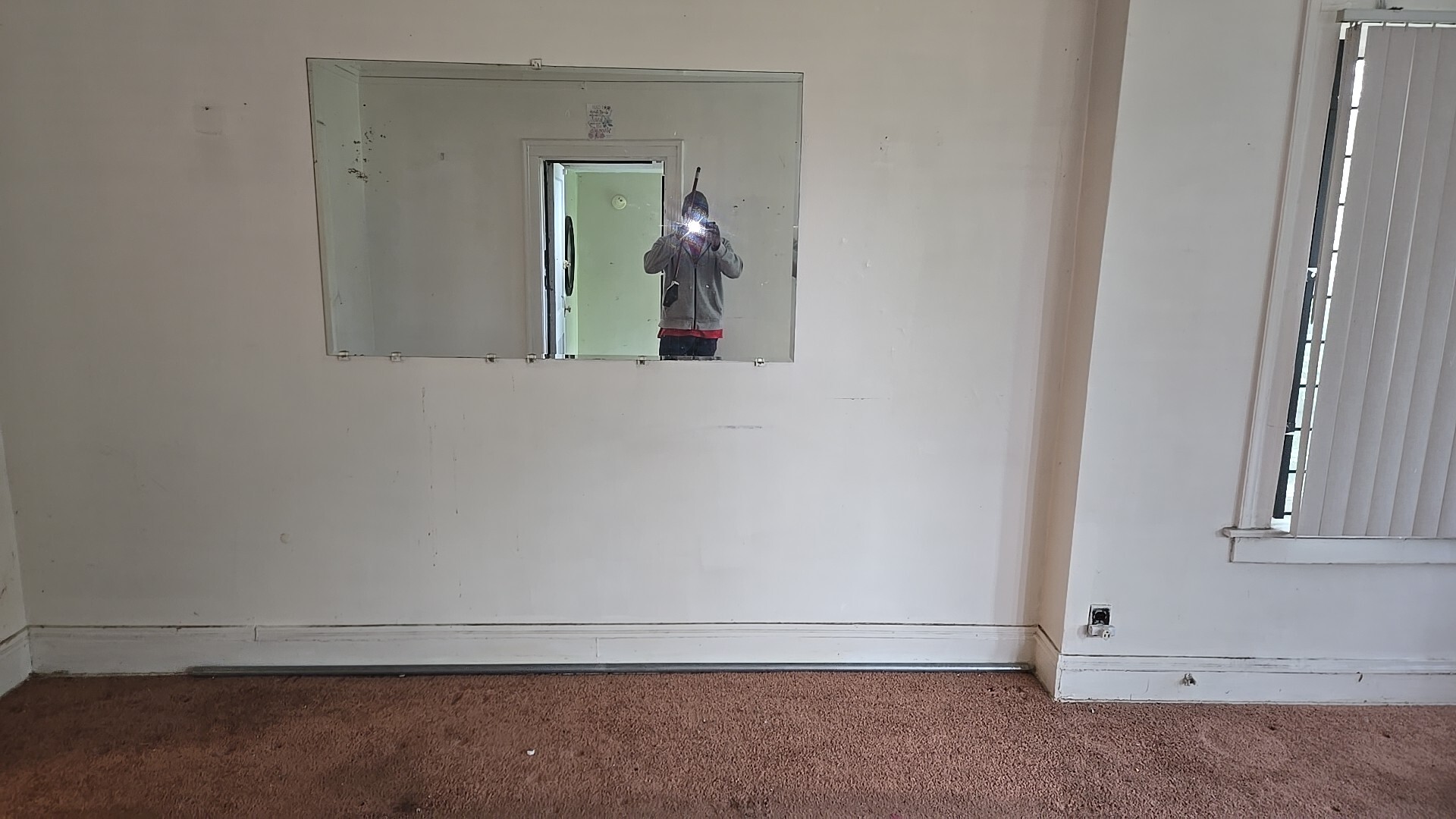 7627 South Bennett Avenue Chicago IL 60649