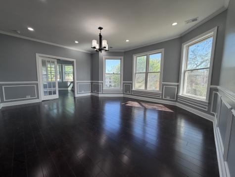 600 North Pine Avenue Chicago IL 60644