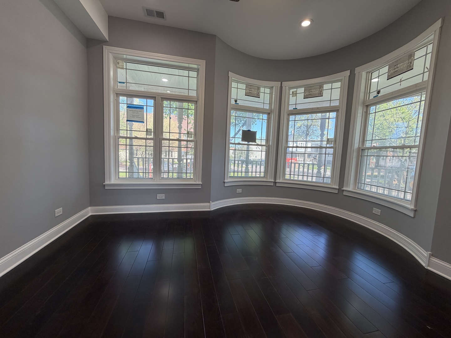 600 North Pine Avenue Chicago IL 60644