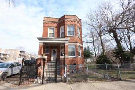 1418 East 69th Place Chicago IL 60637
