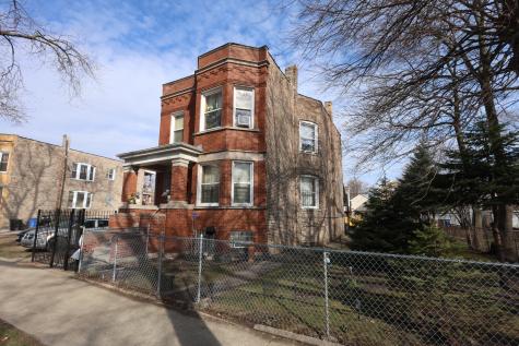1418 East 69th Place Chicago IL 60637
