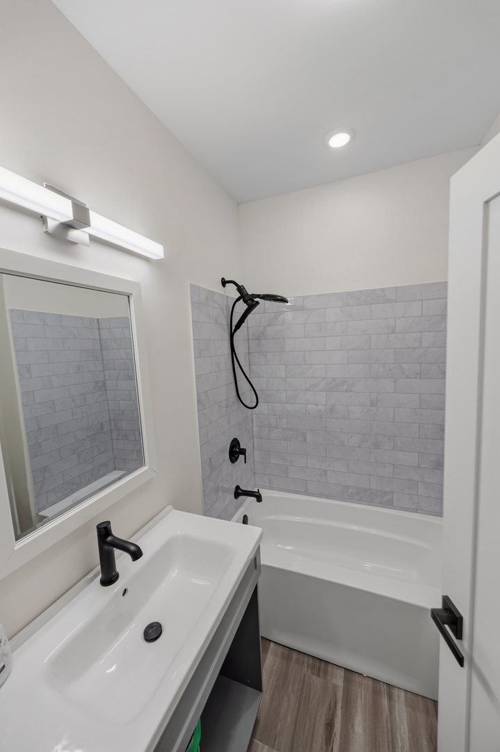 708 East 90th Street Chicago IL 60619