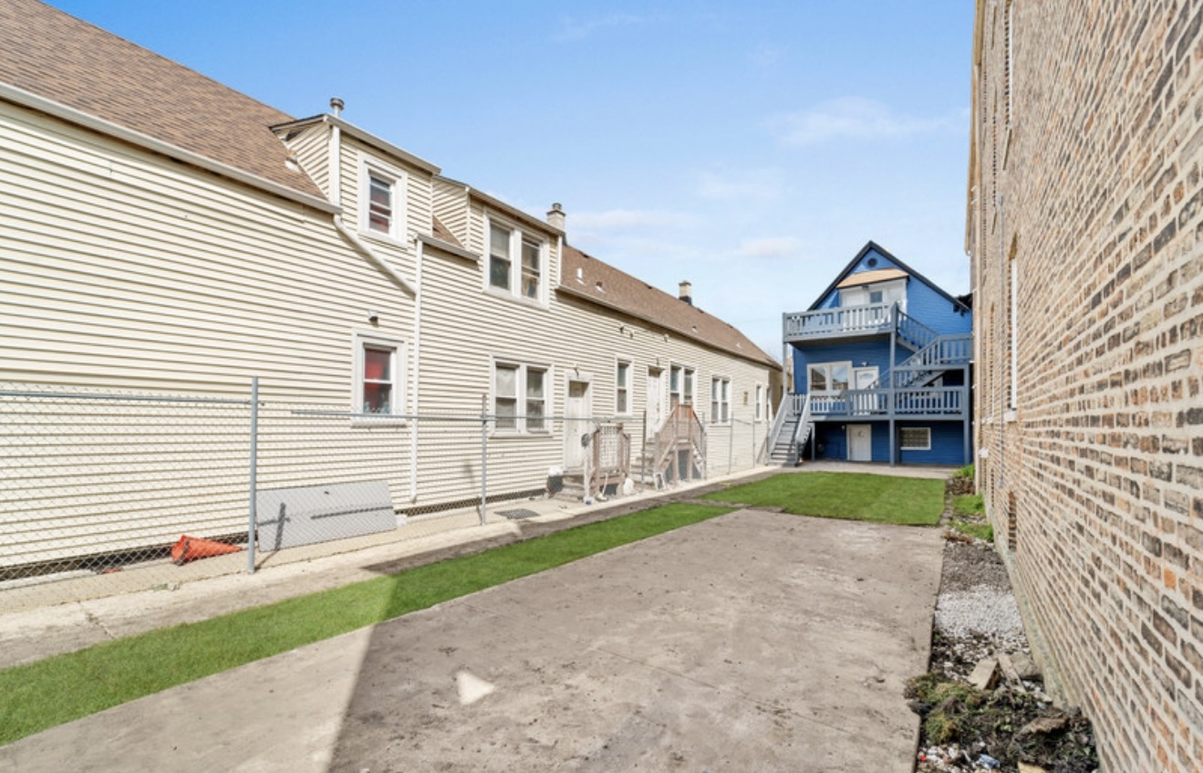 4329 South Wood Street Chicago IL 60609