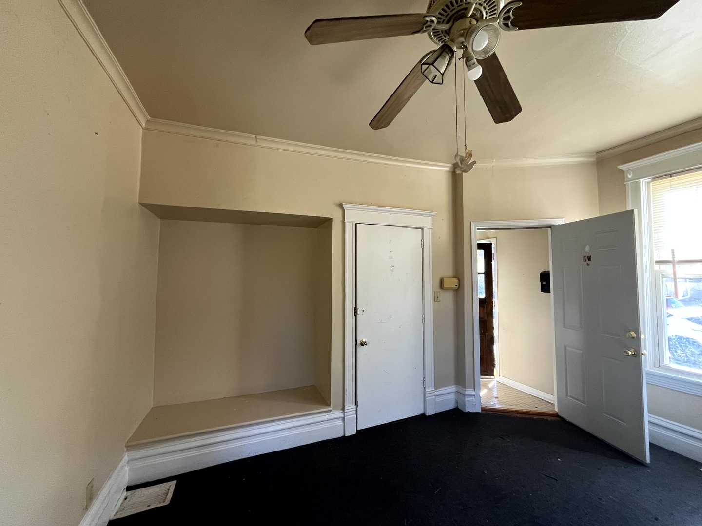 4118 West Cullom Avenue Chicago IL 60641