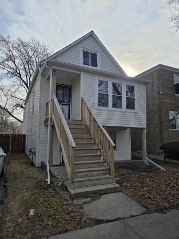 8549 South Kingston Avenue Chicago IL 60617