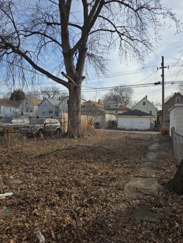 8549 South Kingston Avenue Chicago IL 60617