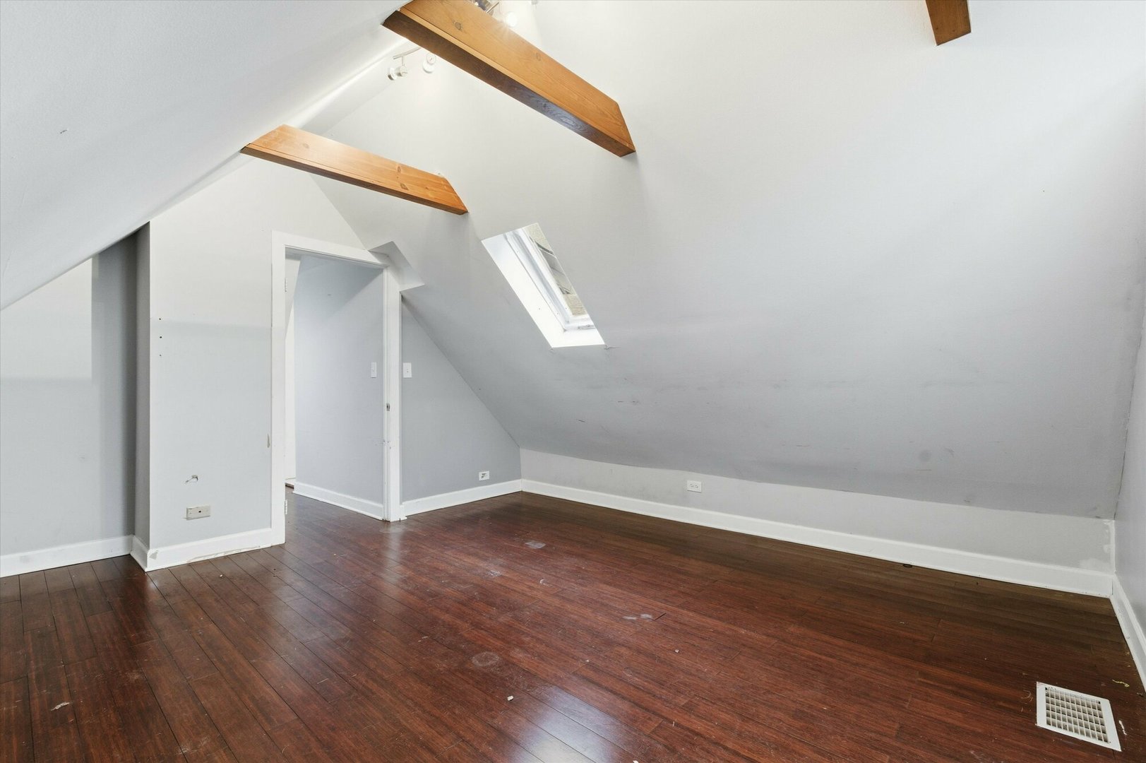4140 North Western Avenue Chicago IL 60618