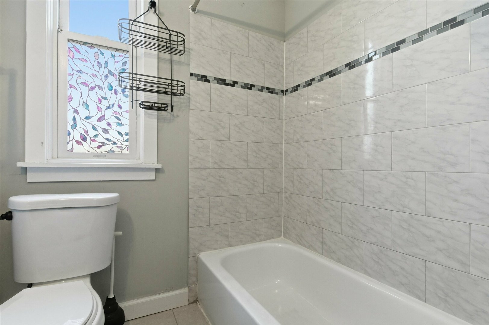 4140 North Western Avenue Chicago IL 60618