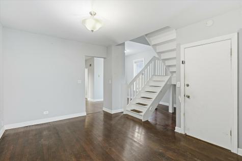 4140 North Western Avenue Chicago IL 60618