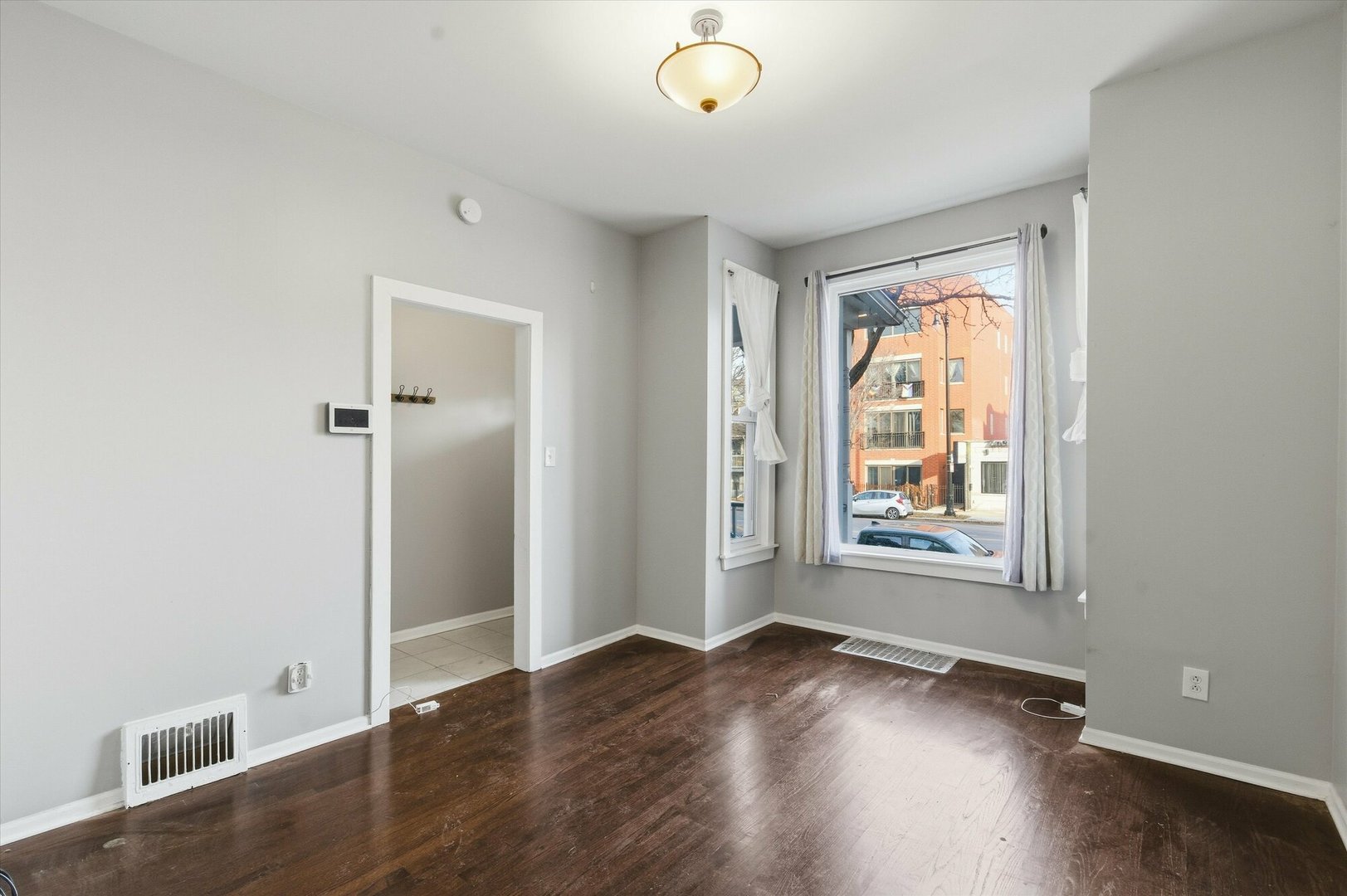 4140 North Western Avenue Chicago IL 60618