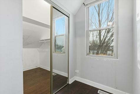 4140 North Western Avenue Chicago IL 60618