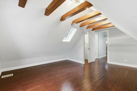 4140 North Western Avenue Chicago IL 60618
