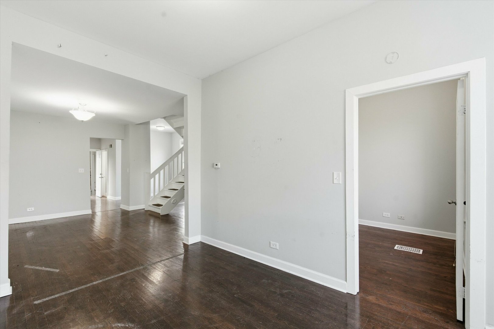 4140 North Western Avenue Chicago IL 60618
