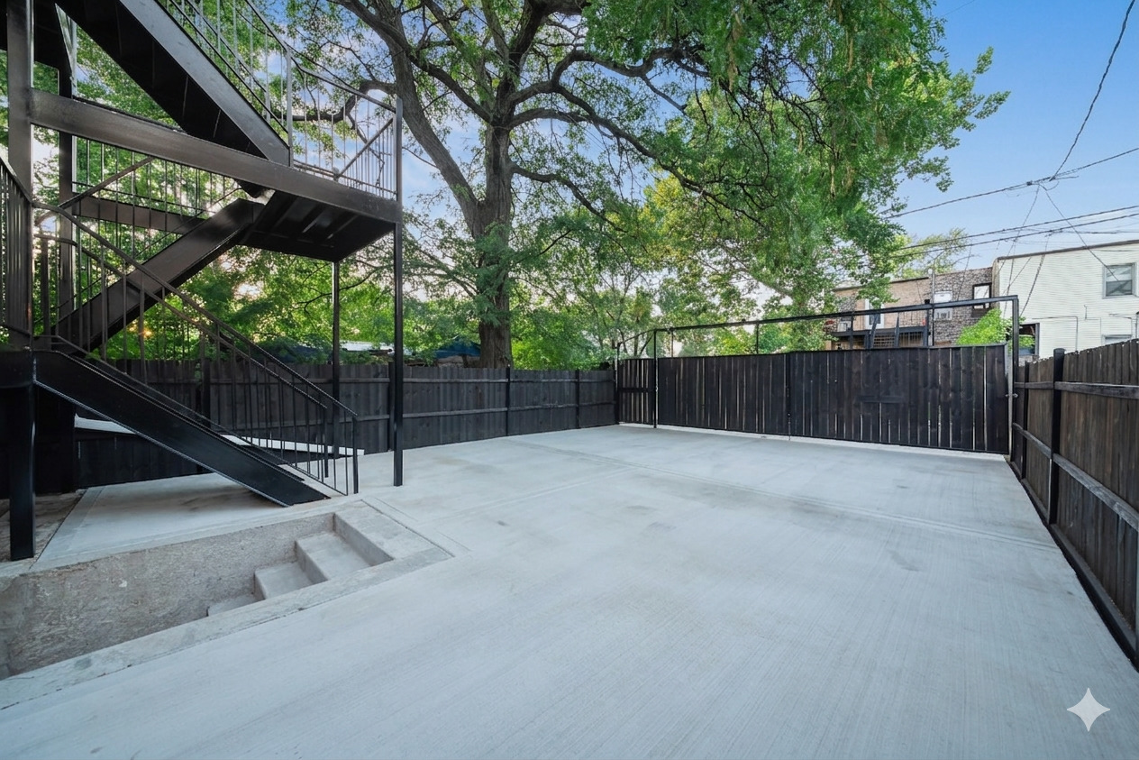 4140 West Wilcox Street Chicago IL 60624