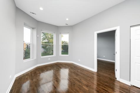 4140 West Wilcox Street Chicago IL 60624