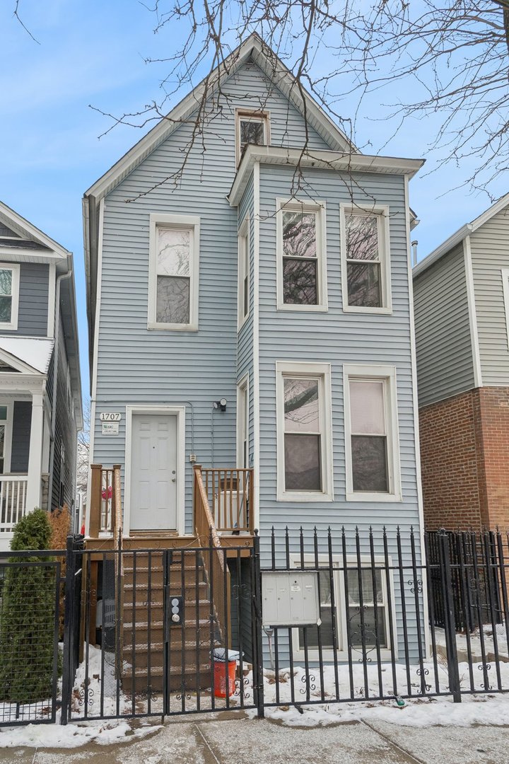 1707 North Washtenaw Avenue Chicago IL 60647