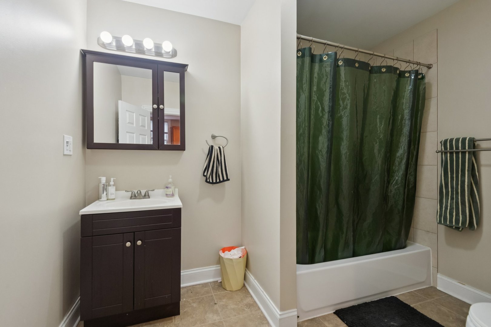 1707 North Washtenaw Avenue Chicago IL 60647