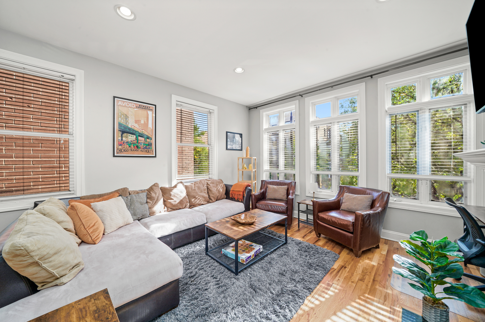 1636 West Warren Boulevard Chicago IL 60612