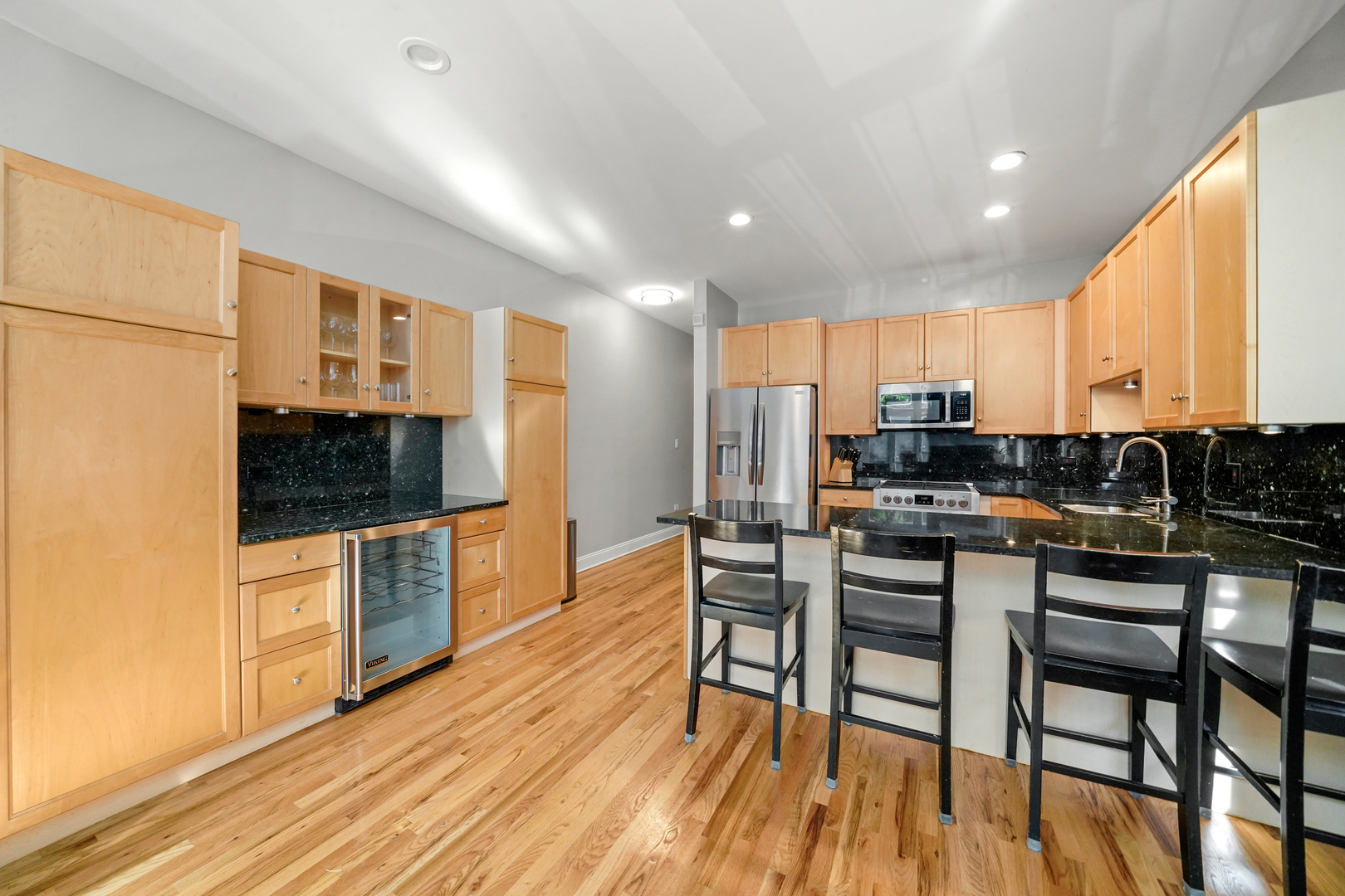 1636 West Warren Boulevard Chicago IL 60612