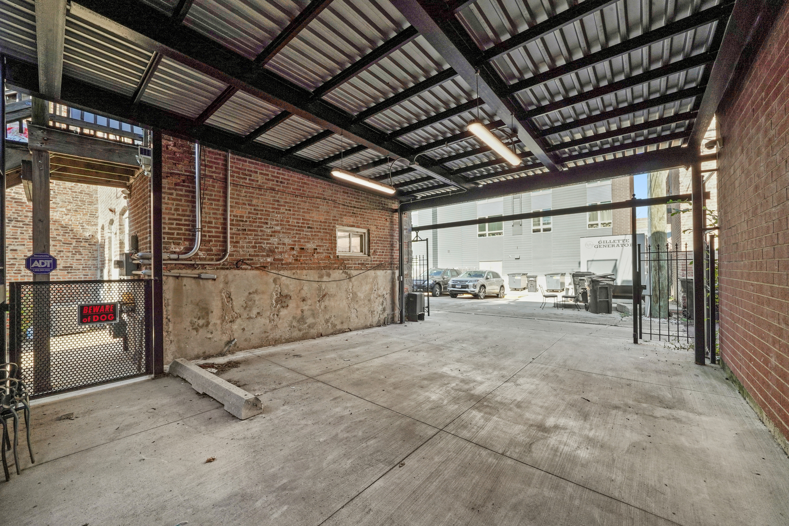 1636 West Warren Boulevard Chicago IL 60612