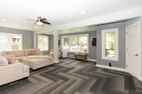 1719 Post Avenue Rockford IL 61103