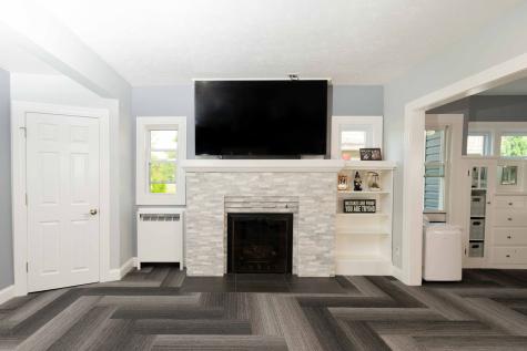 1719 Post Avenue Rockford IL 61103