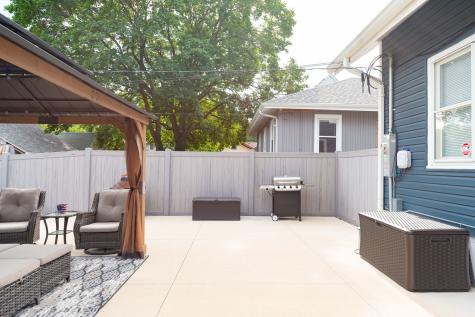 1719 Post Avenue Rockford IL 61103