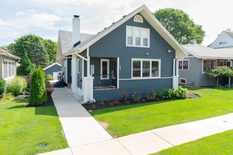 1719 Post Avenue Rockford IL 61103